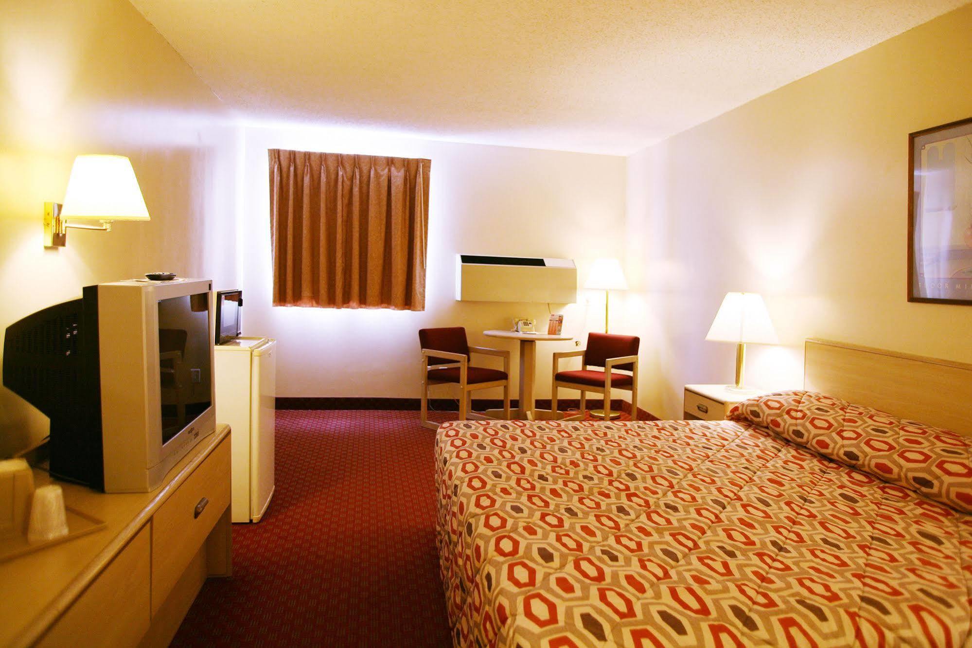 Hotel The Inn&suites Sw 2*